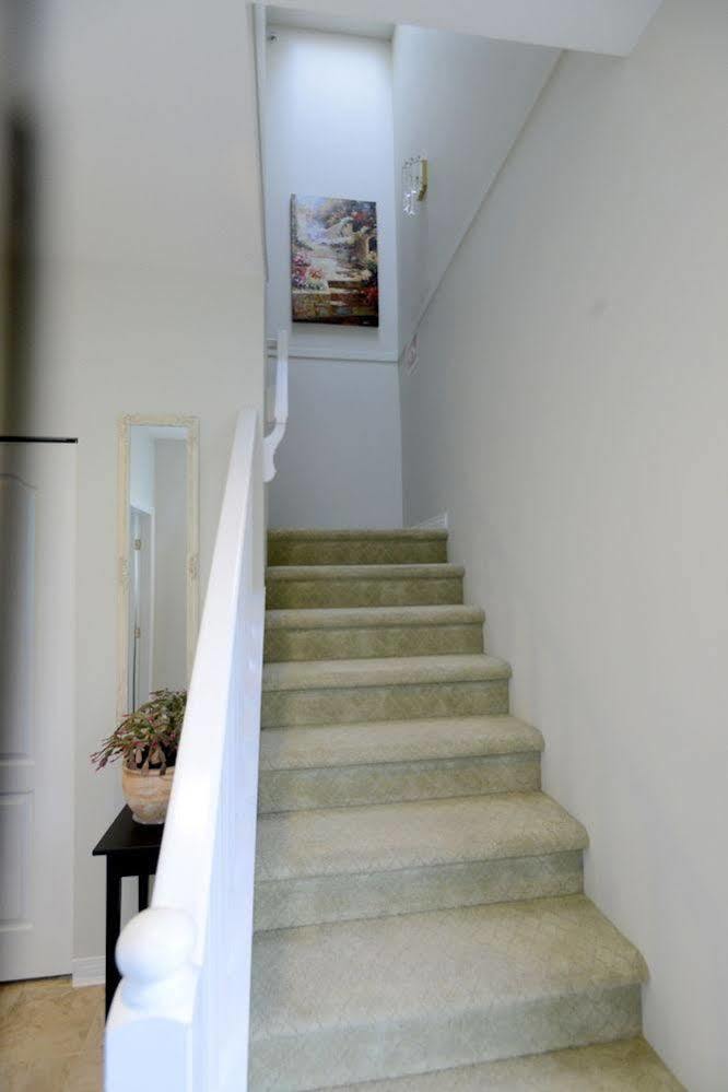 Marpole Guest House Ванкувер Екстер'єр фото